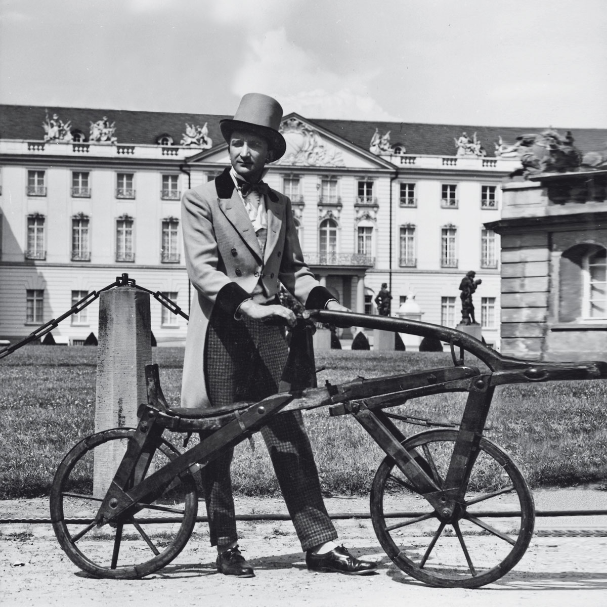 Historia de la bicicleta: una carrera de obstáculos que revolucionó el transporte